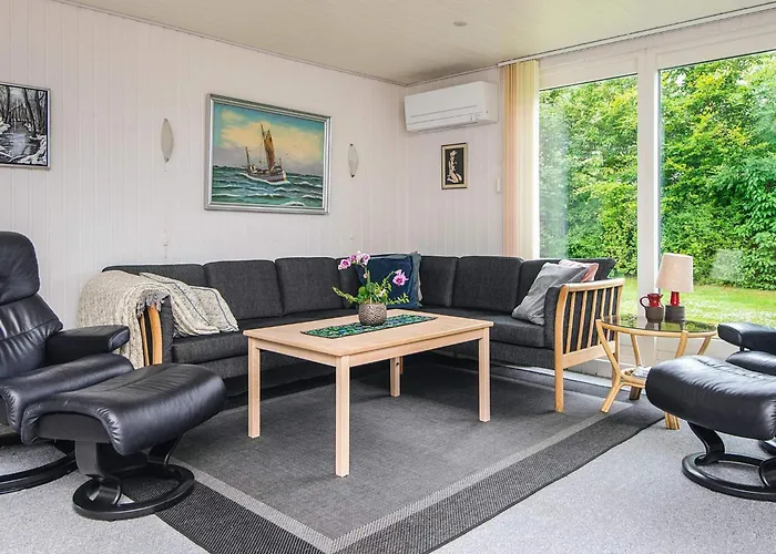 6 Person In Skjern-by Traum